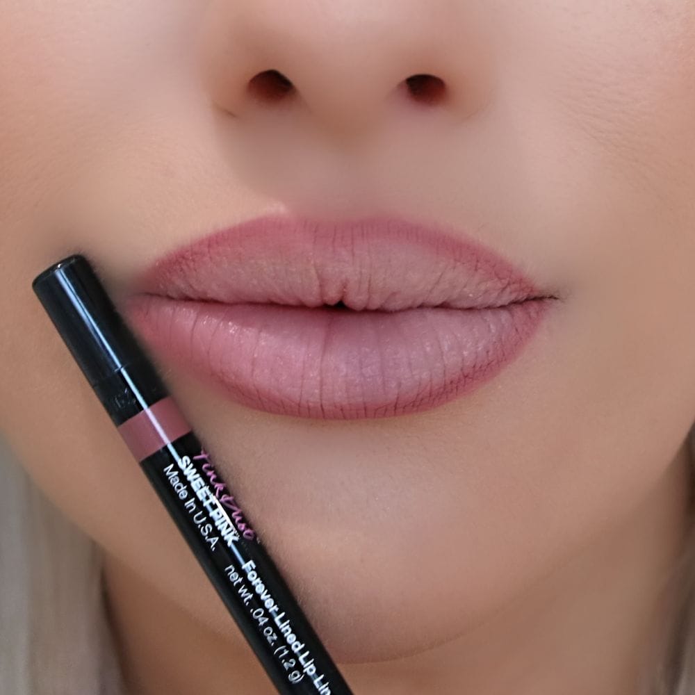 Sweet Pink Lip Liner – Pink Dust Cosmetics