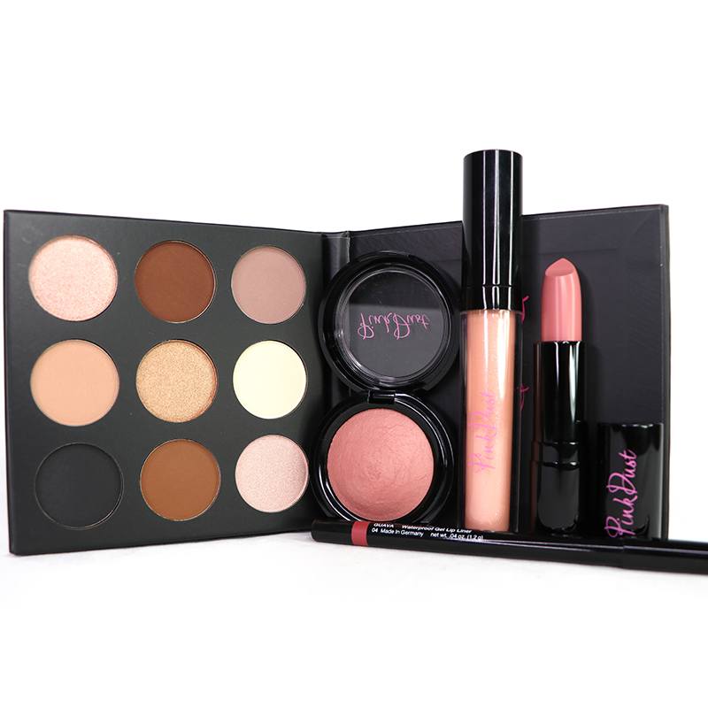 Piercing Eyes and Pinker Lips Makeup Kit